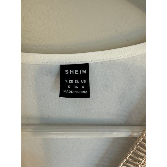 Shein Women's White Tank Top Size Small/4 With Cream Neck Detail Business - Picture 5 of 12